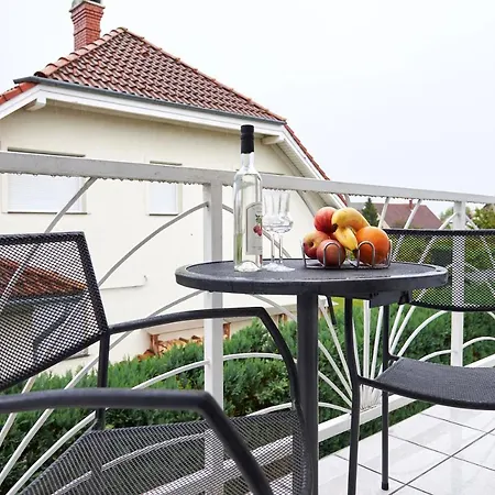 Apartment Brigitte Bukfurdo Buk