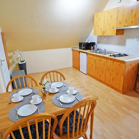 Brigitte Bukfurdo Apartment Buk